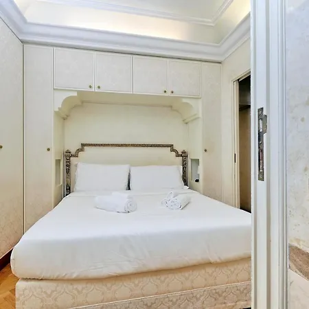 Apartamento Elegant Nearby Trevi Fountain Roma