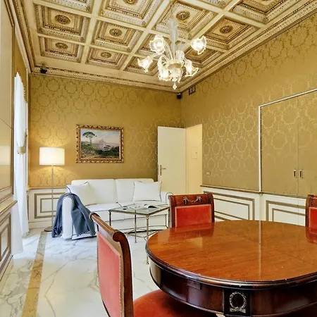 Elegant Nearby Trevi Fountain Apartamento