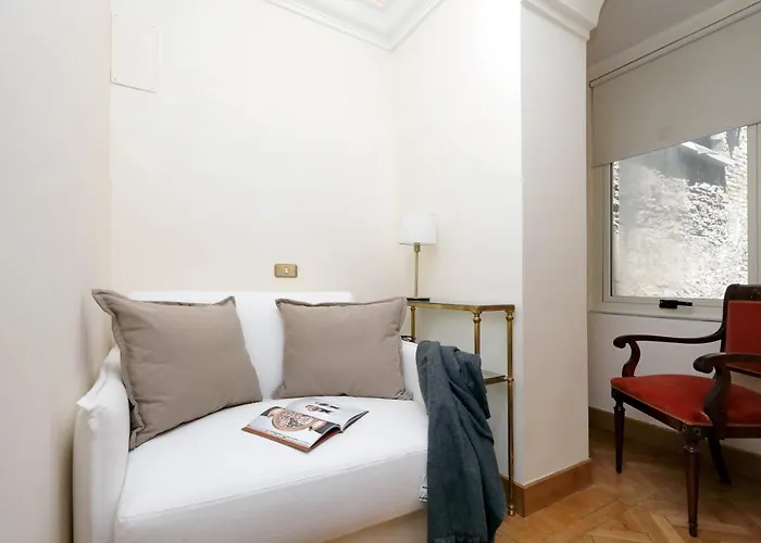 Elegant Nearby Trevi Fountain Apartman